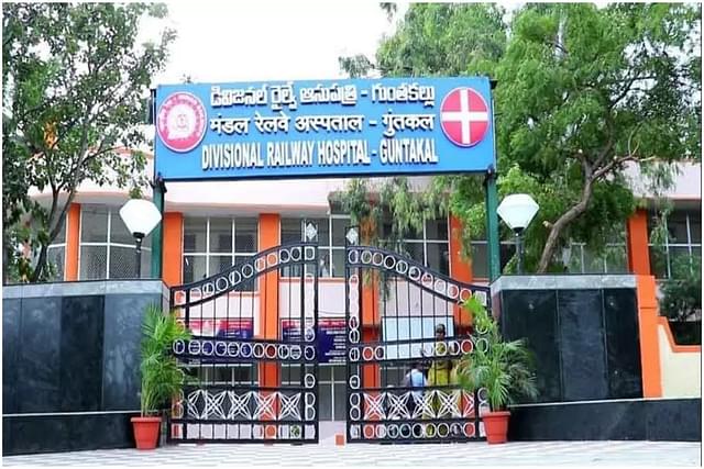 For A 'Swasth' Bharat: All 695 Railway Hospitals Integrated With Ayushman Bharat Digital Mission