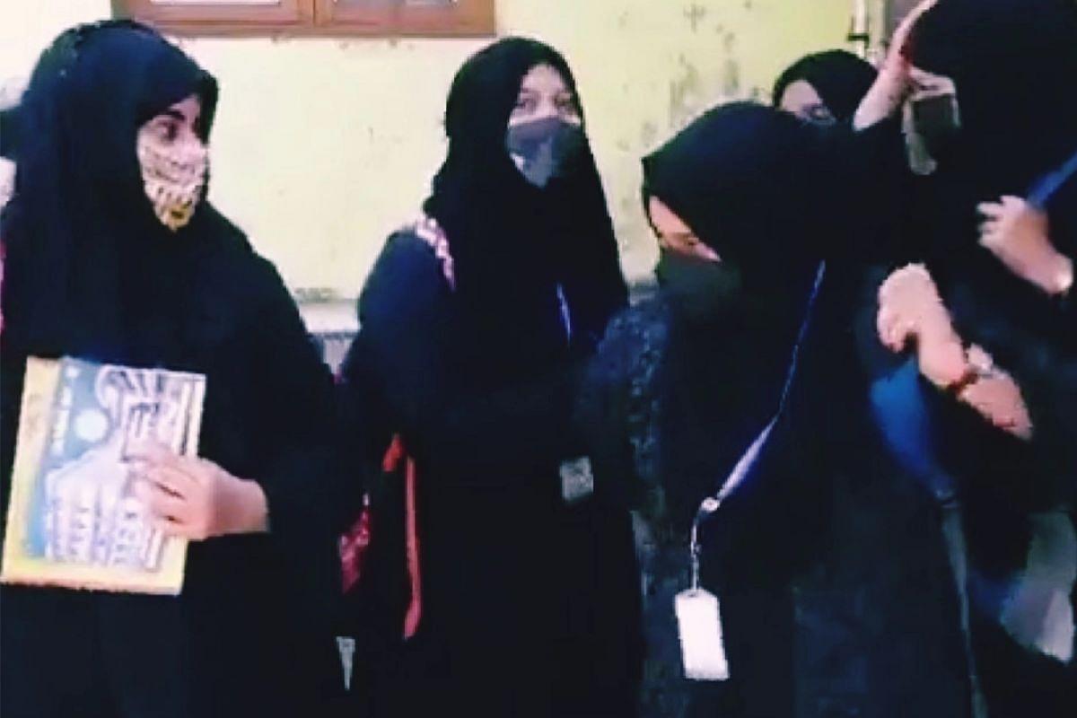 Karnataka: Chaos Prevails In Govt Pre-University Colleges As Burqa-Clad Students Denied Entry Citing HC Order