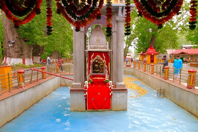 Kheer Bhavani Temple 