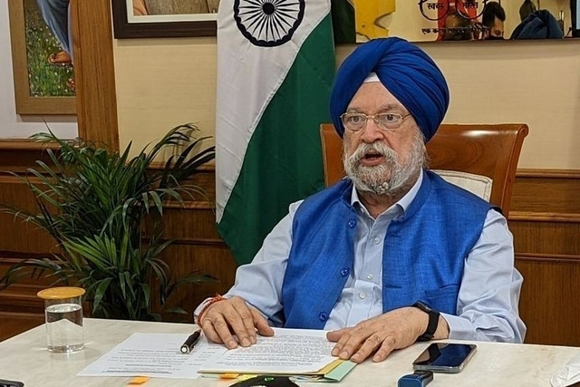 Union Minister Hardeep Singh Puri. (Pic Via Twitter)