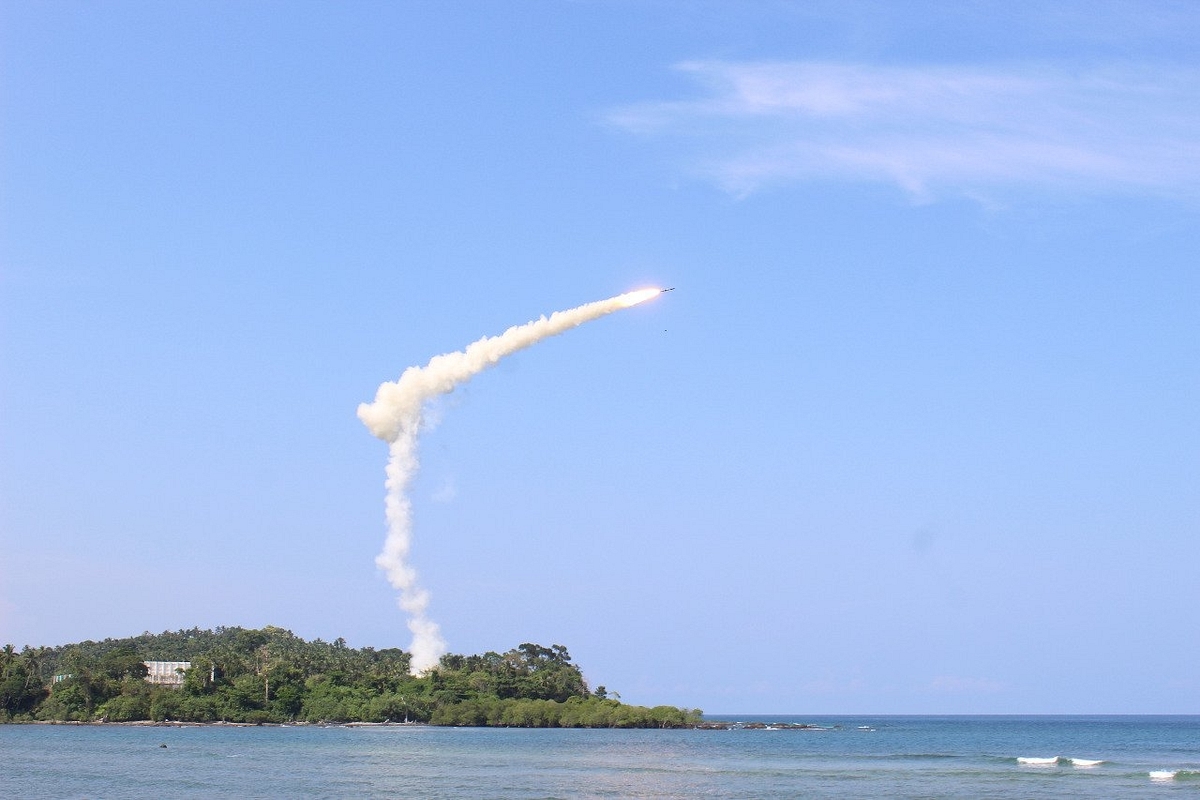 BrahMos missile heading towards its target. (Andaman and Nicobar Command/Twitter)
