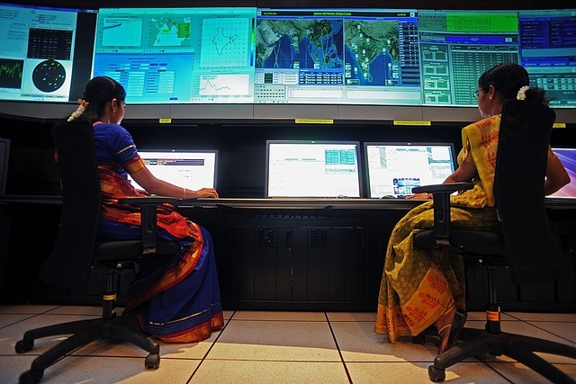 ISRO scientists (AFP PHOTO/ Manjunath KIRAN (Photo credit: Manjunath Kiran/AFP/Getty Images)