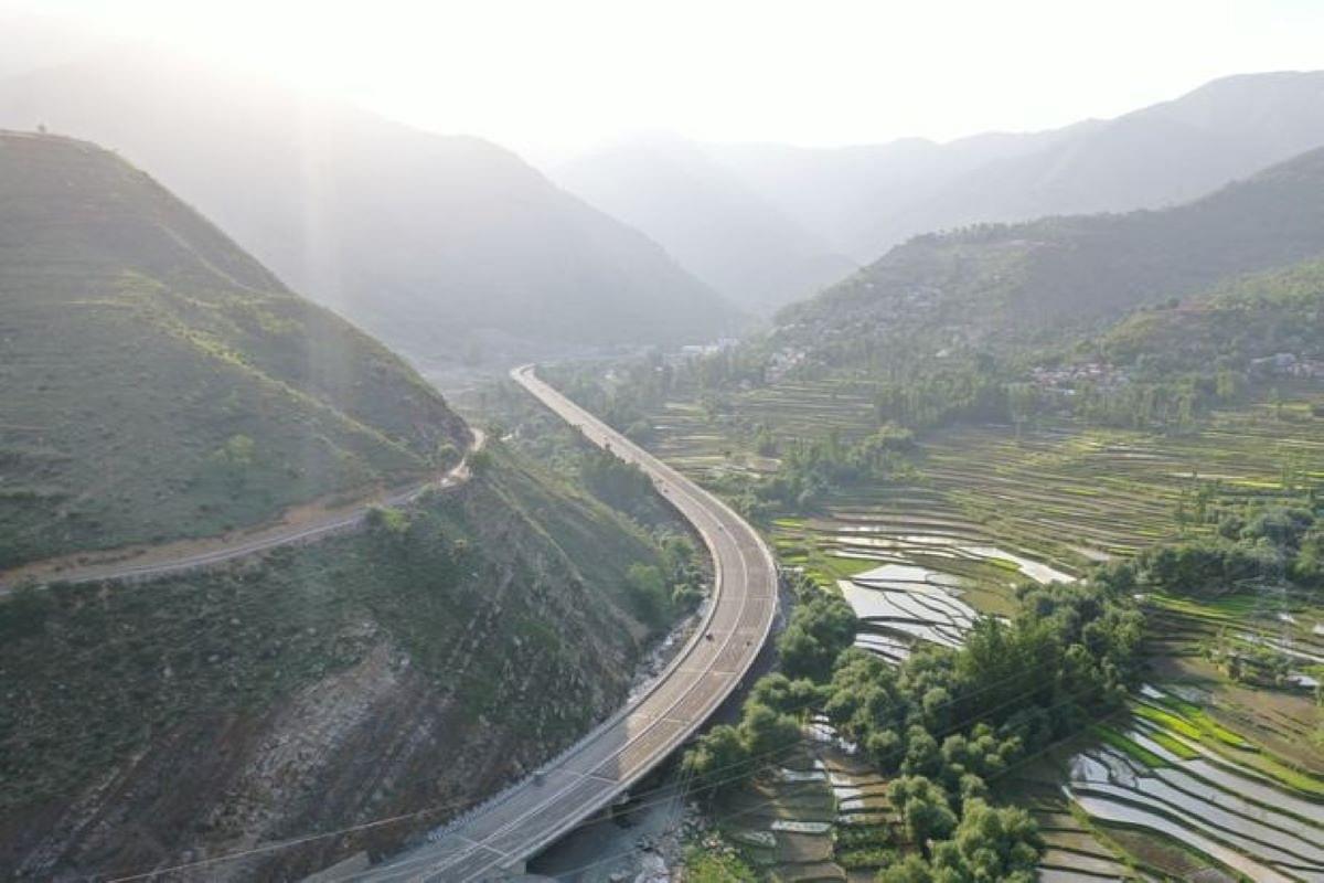 NIIF Invests Rs 3,036 crore In Navayuga Quazigund-Banihal Expressway Tunnel Road In Jammu And Kashmir
