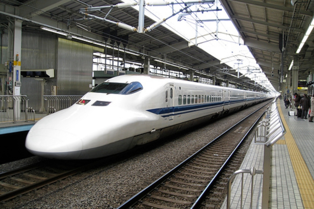 Bullet Train Project: High Level Japanese Team To Meet Railway Minister On 25 December Over Costing Of Rolling Stock And Signalling Tenders
