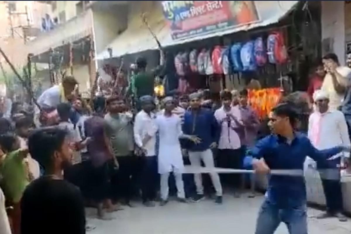 ‘Sar Tan Se Juda’ Slogans Raised During Moharram Procession In Uttar Pradesh’s Jaunpur, Four Arrested