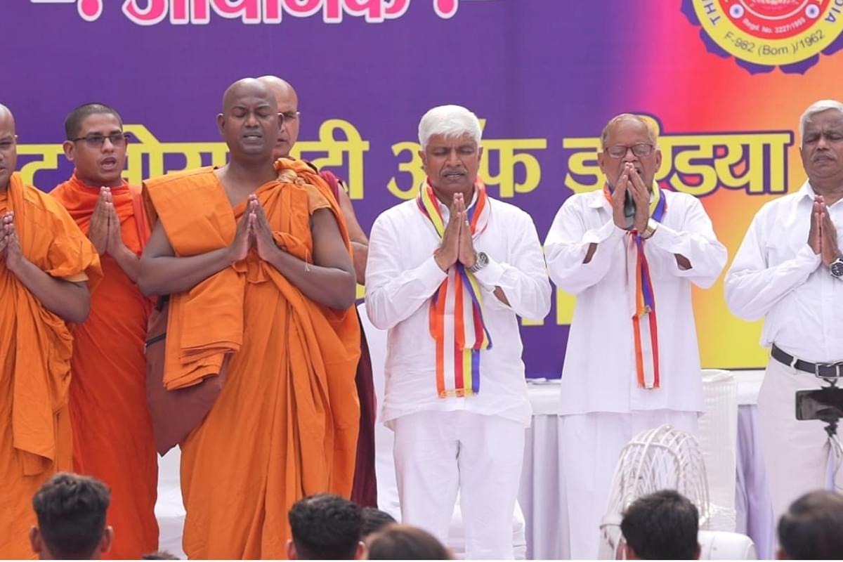 From Hatred to Samanvaya: How Hinduism Can Render The 22 Vows Of 'Navayana Buddhism' Irrelevant