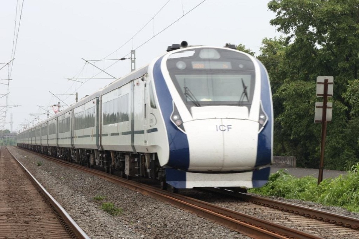 Vande Bharat Express Pelted With Stones In Visakhapatnam