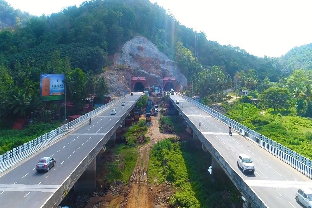 Kerala: Work Begins On India's Longest Elevated Highway, NHAI Picks Ashok Buildcon To Build 13 Km Flyover From Aroor to Thuravoor 