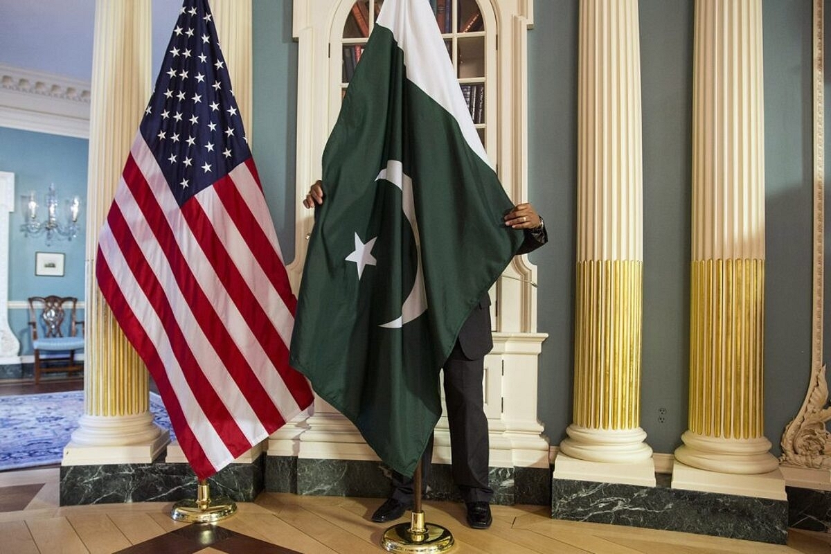 Pakistan Exported Weapons To Ukraine As A 'Quid Pro Quo' For IMF Bailout: Report