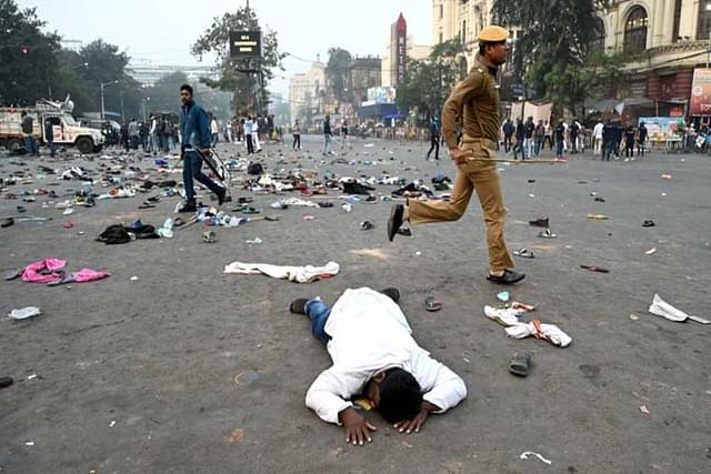 West Bengal: Violence Erupts In Central Kolkata As Activists Of Pirzada Furfura's ISF Clash With Workers Of Trinamool Congress, Police