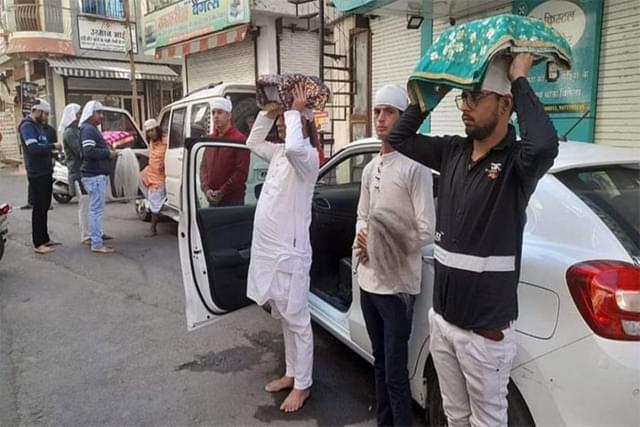 Why 50 Sindhi Hindu Temples In Indore Have Removed Copies Of Guru Granth Sahib And Handed Those To Gurudwara