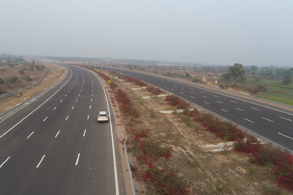 Delhi - Mumbai Expressway Will Be The Most Important Artery Of Indian Economy: Anand Mahindra
