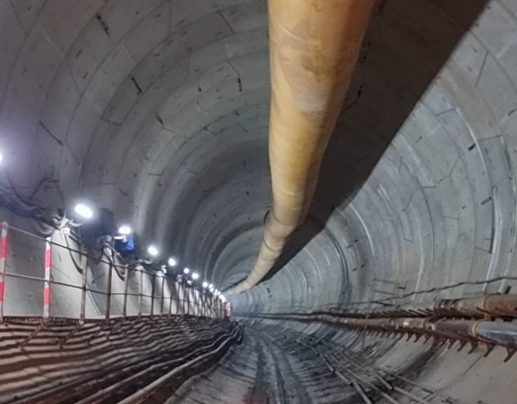 A tunnel built as part of coastal road project (@AshwiniBhide/Twitter)