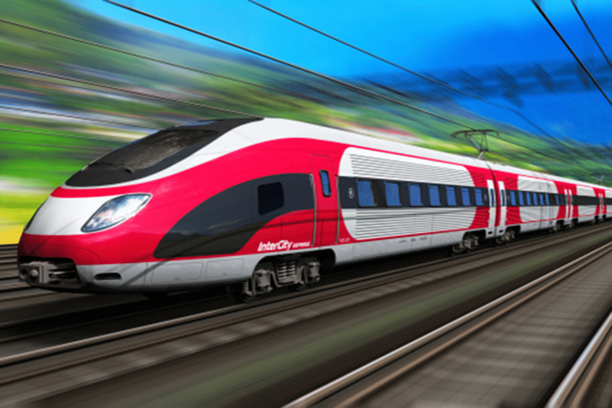 Indian Railways' Tracks Soon To Be Upgraded With R-350 Rails For High Speed Operation