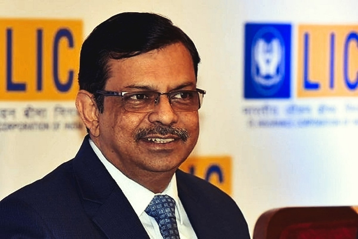 LIC Chairman M R Kumar Says Adani Investments ‘In Green’, No Plan To Exit The Stocks