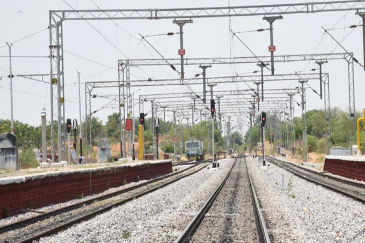 Indian Railways: Entire Broad Gauge Rail Line Electrified In Uttar Pradesh