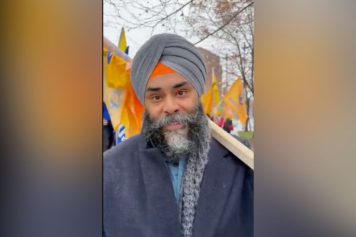 Pro-Khalistan Protester In America Hits Indian Journalist With Stick, Act Caught On Camera