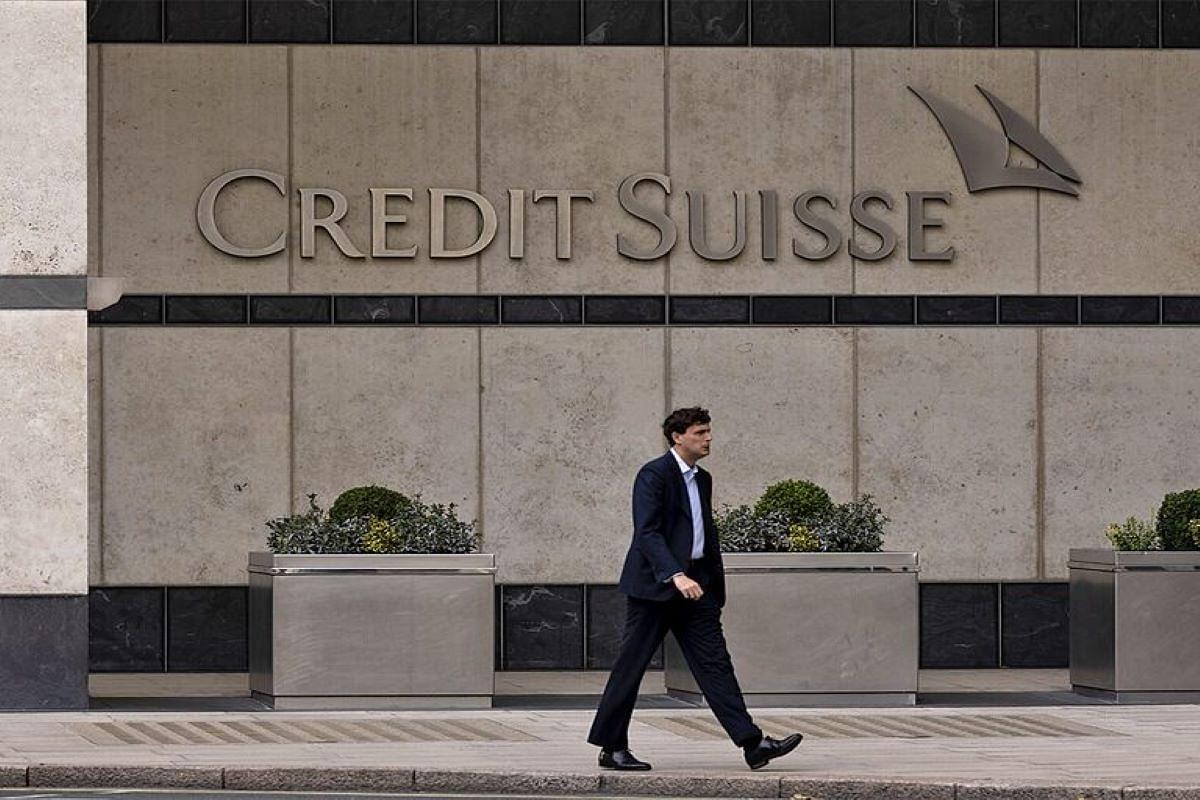 Credit Suisse's Request For Public Support From Swiss National Bank Leads To Sell-Off In Bank Stocks