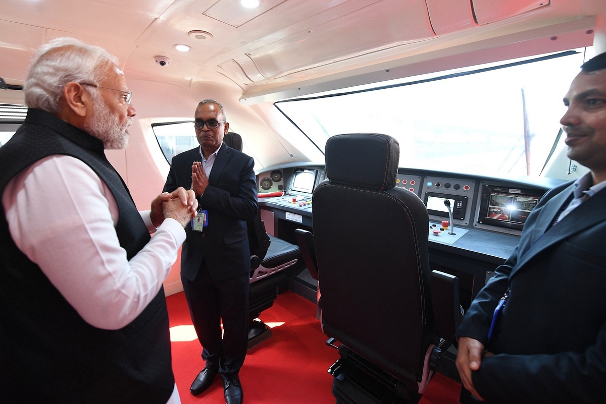 Prime Minister Modi onboard the Mumbai-Sainagar Shirdi Vande Bharat Express.
