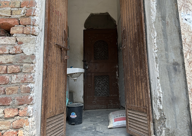 Lock at the house of the accused, Saahil