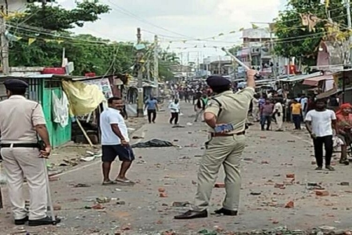 Bihar: Attempt By Muslims To Install Islamic Flag Near Durga Mandir Triggers Clashes In Darbhanga