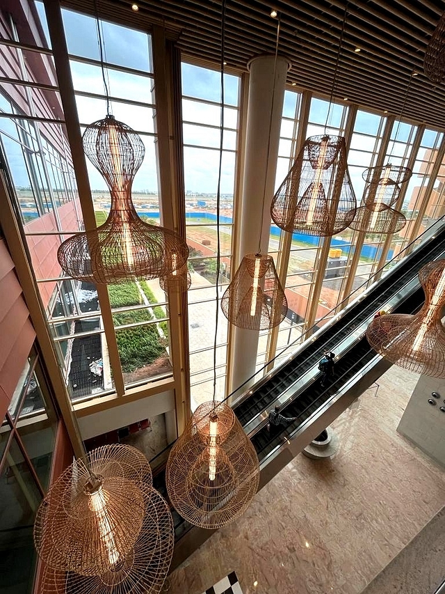 Natural light filtering through windows (Image source: author)