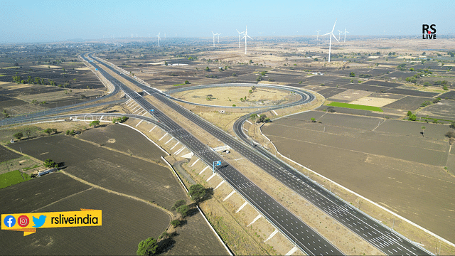 Views of the surrounding landscape while travelling on the expressway in Madhya Pradesh. (Source: RSLive/@rsliveIndia)