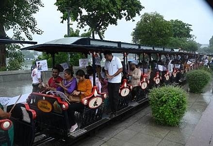 Swachhata Ki Train: Ahmedabad Embarks On Innovative Journey Towards Cleanliness