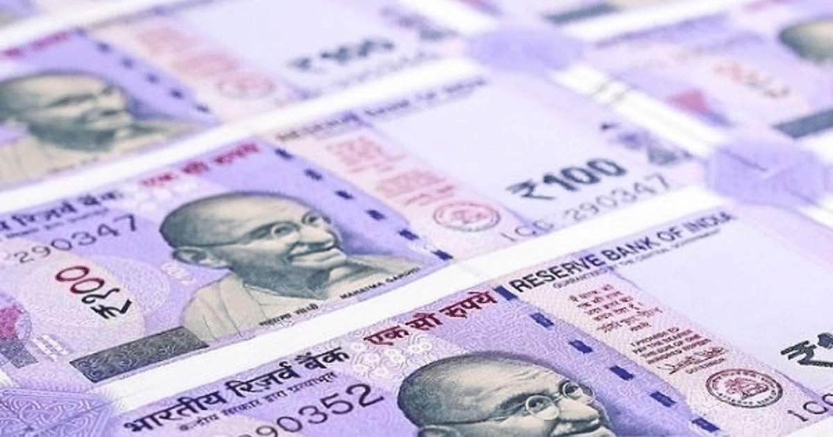 India's economy slows; profits soar, wages lag.