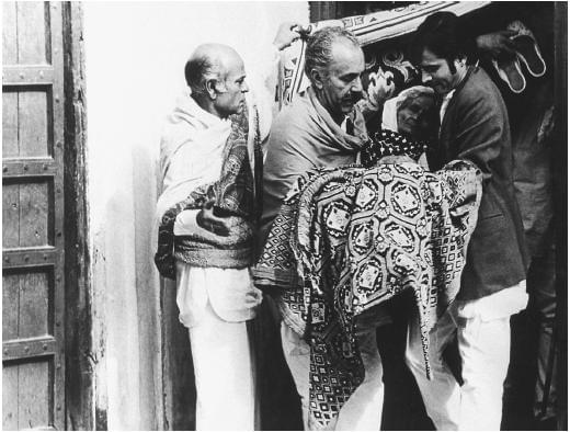 A scene from Garam Hawa. Photo Credit: <a href="http://www.filmreference.com/Films-Fr-Go/Garam-Hawa.html" shape="rect">Filmreference</a>