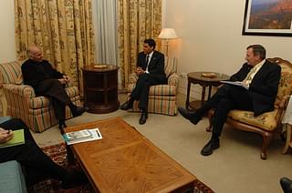 President Admadzai with US diplomats