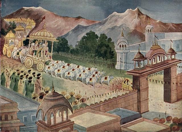 Yudhisthira arrives in Hastinapur to be coronated as king.