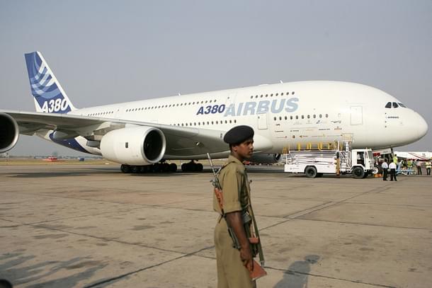 (MANPREET ROMANA/AFP/Getty Images))