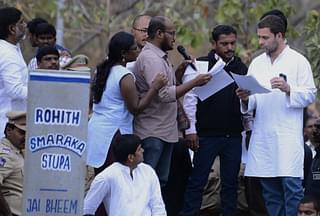 Rahul Gandhi in Hyderabad in wake of Rohith Vemula’s suicide<br clear="none" />(NOAH SEELAM/AFP/Getty Images)