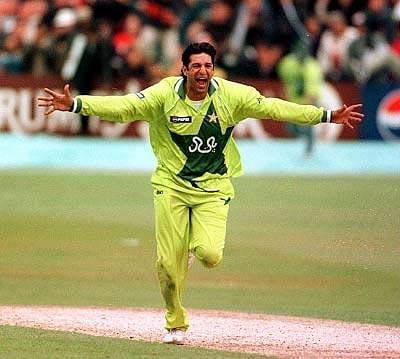Wasim Akram in action in ’99 WC