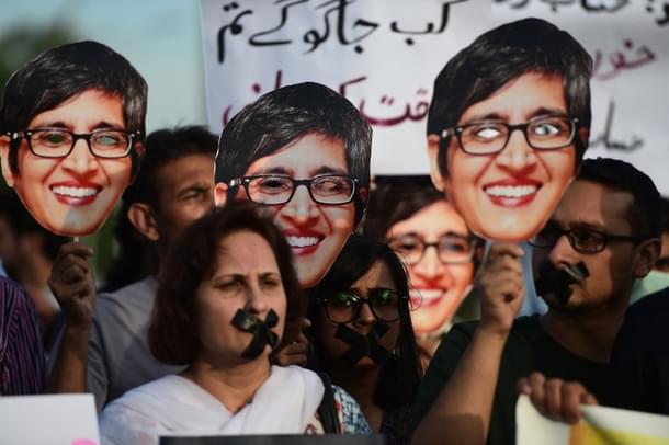 A protest against Mahmud’s killing in Karachi. (Credits: AFP PHOTO / Farooq NAEEM)