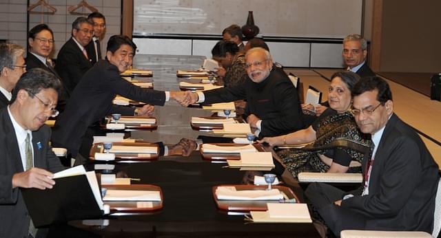 PM Modi and Shinzo Abe at a dinner