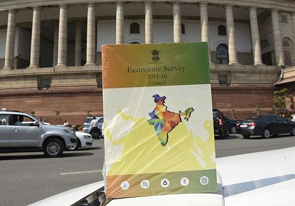 Economic Survey (Mohd Zakir/Hindustan Times via Getty Images)