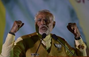 Narendra Modi (DIBYANGSHU SARKAR/AFP/Getty Images)) 