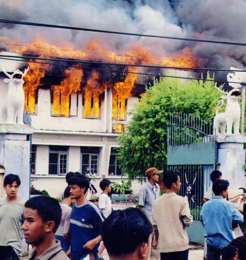 In 2001, the

Imphal Valley

erupted in

protests that

led to the state

Legislative

Assembly being

torched and

reduced to

ashes