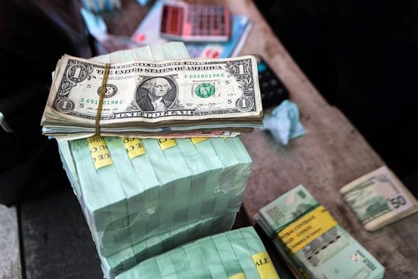 US Dollars (JUNIOR KANNAH/AFP/Getty Image) 