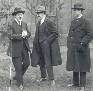 
Harry Boland (left), Michael Collins (center), Éamon de Valera (right). Courtesy <i>Wikimedia Commons</i>.

