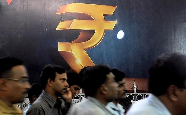 India rupee GDP (INDRANIL MUKHERJEE/AFP/Getty Images)&nbsp;