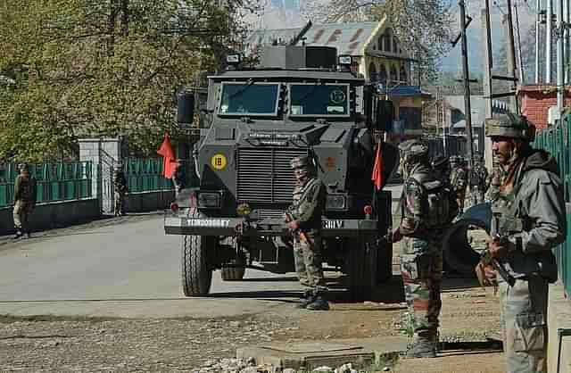 Security forces in Anantnag (TAUSEEF MUSTAFA/AFP/Getty Images)&nbsp;