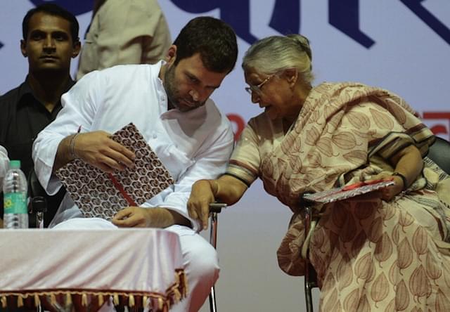 Rahul Gandhi and Sheila Dikshit (RAVEENDRAN/AFP/Getty Images)