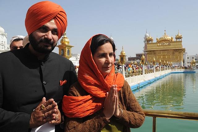 Navjot Singh Sidhu with wife Navjot Kaur (Photo credit: NARINDER NANU/AFP/Getty Images)