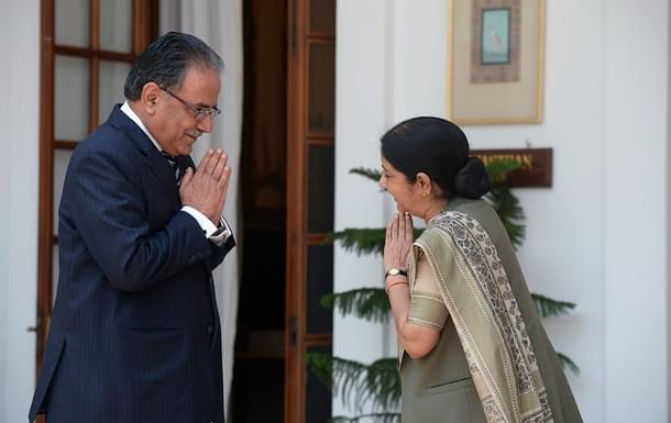 Pushpa Kamal Dahal ‘Prachanda’ and Sushma Swaraj, 2015 (PRAKASH SINGH/AFP/Getty Images)