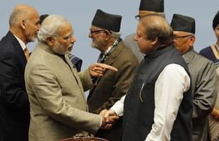 Prime Minister Narendra Modi with Pak PM Nawaz Sharif
(NIRANJAN SHRESTHA/AFP/Getty Images)