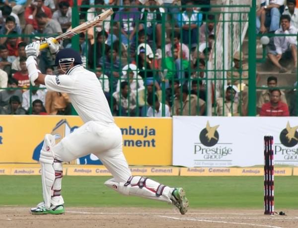 Dravid leaves the ball (Pulkit Sinha/Flickr)