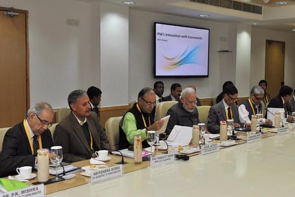 Prime Minister Narendra Modi chairs an interaction with Economists, at NITI Aayog (Narendra Modi/Flickr)